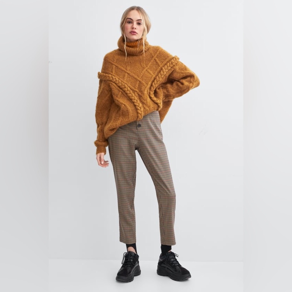 Zara PLAID CHINOS